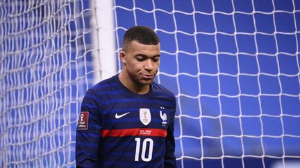 Football : débuts compliqués pour la France face à l'Ukraine