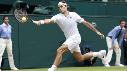 &nbsp; (Roger Federer lors de la demi-finale à Wimbledon en juillet 2016 © MaxPPP)