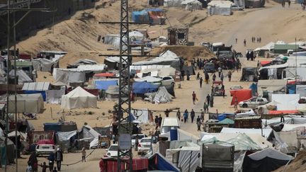 Un camp pour personnes déplacées, à Rafah, dans le sud de la bande de Gaza, le 28 avril 2024. (AFP)