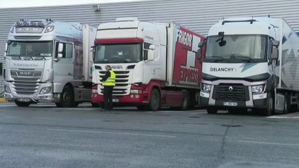 Royaume-Uni : la France autorise la reprise du trafic sous condition