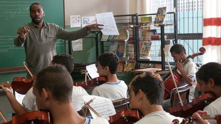 Lázaro Ramos dans "Le Professeur de violon" de Sérgio Machado
 (Jour2fête)