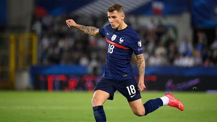 Lucas Digne lors du match de qualification au Mondial 2022 face à la Bosnie, le 1e septembre 2021, à Strasbourg. (FRANCK FIFE / AFP)