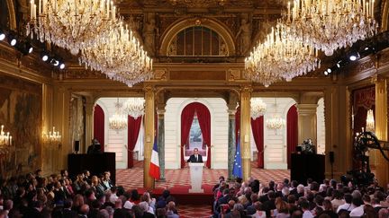 Fran&ccedil;ois Hollande participe &agrave; une conf&eacute;rence de presse &agrave; l'Elys&eacute;e, le 18 septembre 2014. (PATRICK KOVARIK / AFP)