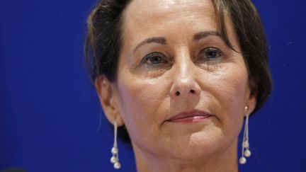 La ministre de l'Ecologie, S&eacute;gol&egrave;ne Royal, lors d'une conf&eacute;rence de presse au minist&egrave;re de l'Ecologie, &agrave; Paris, le 25 avril 2014. (FRANCOIS GUILLOT / AFP)