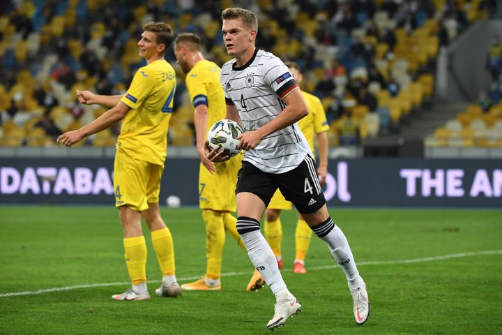 Matthias Ginter auteur de l'ouverture du score pour l'Allemagne (SERGEI SUPINSKY / AFP)