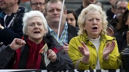 Des retraités, des étudiants et des militants anti-capitalistes ont manifesté à Trafalgar Square, à Londres, le 1er mai 2012. (AFP PHTO / MIGUEL MEDINA)