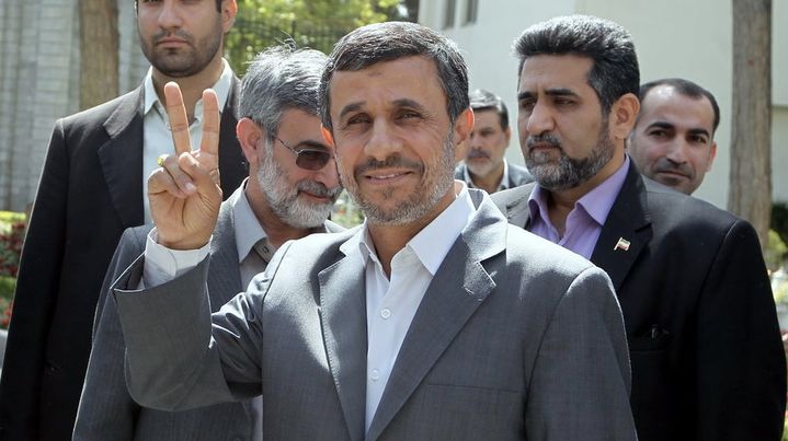 L'actuel pr&eacute;sident de l'Iran, Mahmoud Ahmadinejad, le 22 mai 2013, &agrave; T&eacute;h&eacute;ran. (IRANIAN PRESIDENCY WEBSITE / AFP)