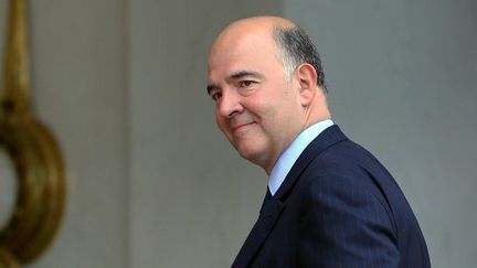 Le ministre de l'Economie et des Finances, Pierre Moscovici, le 11 septembre 2013, au palais de l'Elys&eacute;e. (PATRICK KOVARIK / AFP)