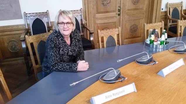 &nbsp; (Aase Nyegaard, adjointe à la mairie et ancienne maire de Sonderborg © RF/Elise Deleve)