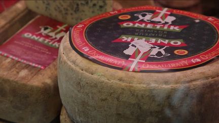 Pyrénées : à la découverte du mythique fromage de brebis, l'Ossau-Iraty