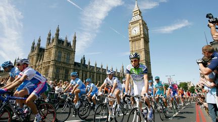  (En 2007, le Tour avait déjà fait étape à Londres © REUTERS/Christian Hartmann)