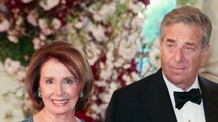 États-Unis : le mari de Nancy Pelosi victime d’une agression à son domicile