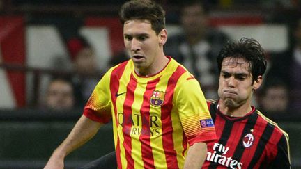 Lionel Messi (FC Barcelone) à la lutte avec Kaka (Milan AC)