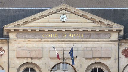 La cour d'appel de Versailles (Yvelines), le 30 septembre 2011. (JACQUES DEMARTHON / AFP)