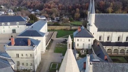 Val de Loire : un musée d’art moderne dans l’abbaye royale de Fontevraud (France 3)