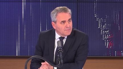 Xavier Bertrand,&nbsp;président de la région Hauts-de-France était l'invité du "8h30 franceinfo", vendredi 2 avril 2021. (FRANCEINFO / RADIOFRANCE)