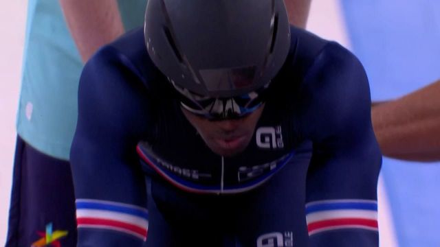 En finale de la vitesse par équipes masculine de cyclisme sur piste, les tricolores Sébastien Vigier, Timmy Gillion et Rayan Helal n'ont pas pu lutter face aux favoris néerlandais, logiquement sacrés. La France remporte tout de même une très belle médaille d'argent.