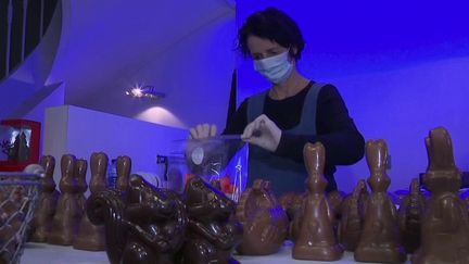 Pâques : les chocolatiers s’adaptent pour tenter d’écouler leur production