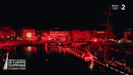 Le Vieux-Port de Marseille, le 8 mai 2024, avant le concert des rappeurs Soprano et Alonzo. (FRANCEINFO)