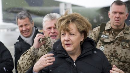 La chanceli&egrave;re allemande Angela Merkel sur la base de&nbsp;Masar-i-Sharif, en Afghanistan, le 12 mars 2012.&nbsp; (STEFFEN KUGLER / BUNDESREGIERUNG)