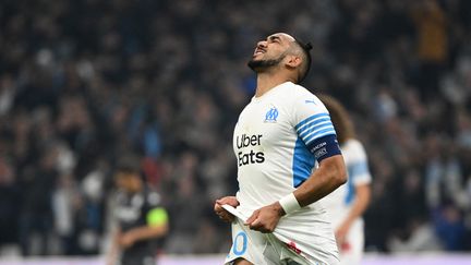 La frustration de Dimitri Payet lors du match entre l'Olympique de Marseille&nbsp;et l'AS Monaco en Ligue 1, le 6 mars 2022 au Stade Vélodrome.&nbsp; (CHRISTOPHE SIMON / AFP)