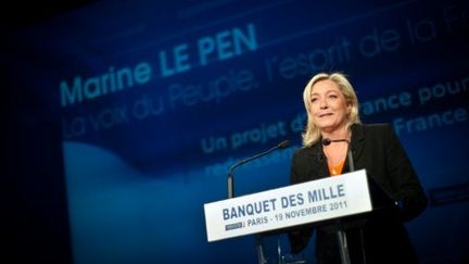 Marine Le Pen promet au peuple de France de lui rendre son pays (MARTIN BUREAU / AFP)