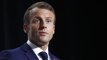 Emmanuel Macron lors du G7 à Biarritz, le 25 août 2019. (IAN LANGSDON / POOL)