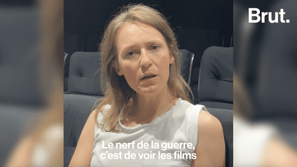 Elle visionne trois films par jour, décide des salles et des films. Voici le travail de Marion, programmatrice des salles de cinéma chez UGC.