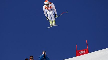 L'un des spectaculaires sauts de la descente olympique de Sotchi