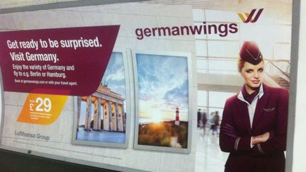 Une affiche publicitaire de Germanwings dans le m&eacute;tro londonien.&nbsp; (@ALICECHADFIELD)