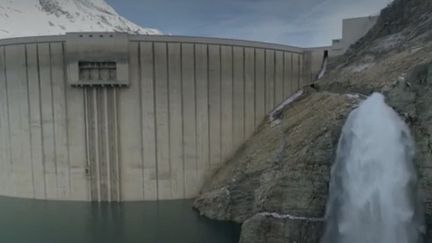 Energie : quels sont les enjeux de la restructuration d'EDF pour les barrages français ?