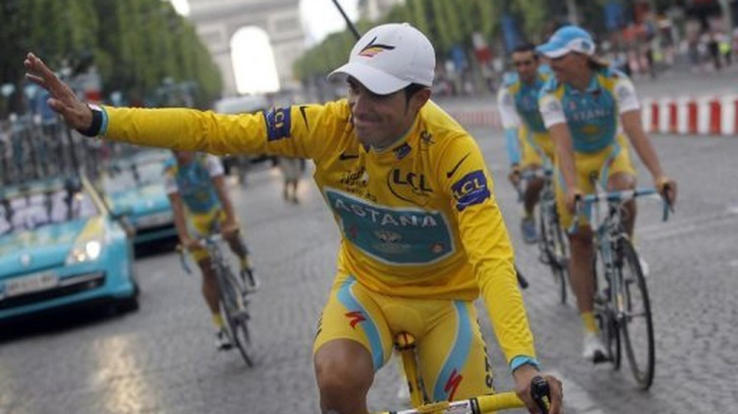 vainqueur tour de france en 2010