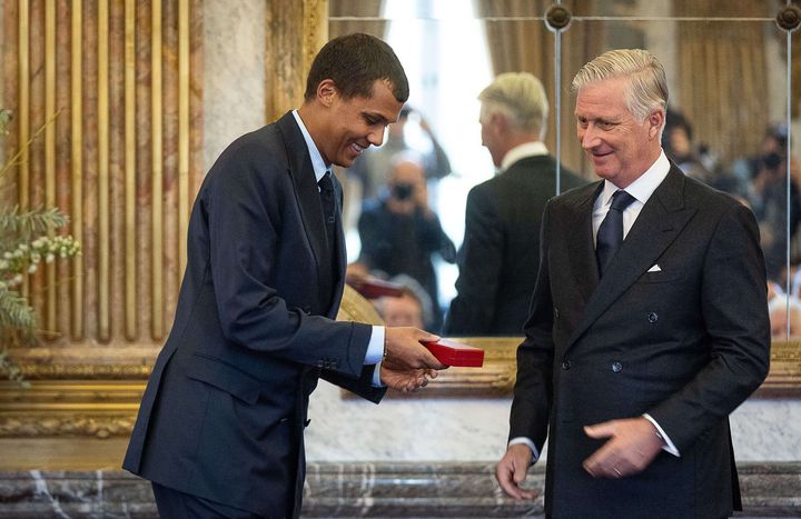 Stromae décoré par le roi des Belges Philippe,le 21 novembre 2024, au palais royal de Bruxelles (SHUTTERSTOCK/SIPA / SIPA)