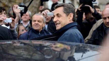 Nicolas Sarkozy quitte Vouvray (Indre-et-Loire), le 23 avril 2012. (AFP - Eric Feferberg)