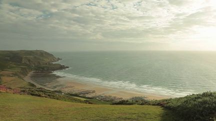 Tourisme : le Cotentin, une destination accessible et idéale pour la randonnée (France 3)