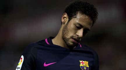 L'attaquant du FC Barcelone, Neymar (JORGE GUERRERO / AFP)