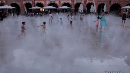 Canicule : onze départements en alerte, des températures qui frôlent les 40 degrés&nbsp; (FRANCE 2)