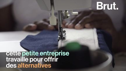 VIDEO. Au Vanuatu, elles fabriquent des serviettes hygiéniques réutilisables (BRUT)