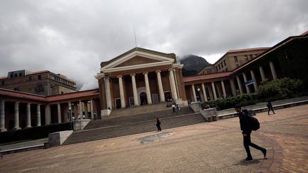 Un étudiant à l'université du Cap en Afrique du Sud le 13 novembre 2017 (REUTERS - MIKE HUTCHINGS / X00388)