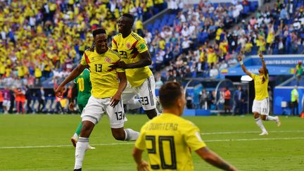 Les joueurs colombiens célèbrent leur victoire après un but marqué contre le Sénégal, le 28 juin 2018, à Samara,&nbsp;en Russie. (MANAN VATSYAYANA / AFP)