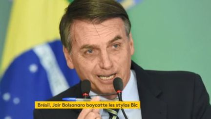 Bolsonaro bic (FRANCEINFO)