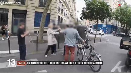 Un automobiliste agresse un aveugle et son accompagnant, le&nbsp;samedi 15 juin,&nbsp;dans le 12e arrondissement de Paris. (NEWSFLARE / FRANCE 2)