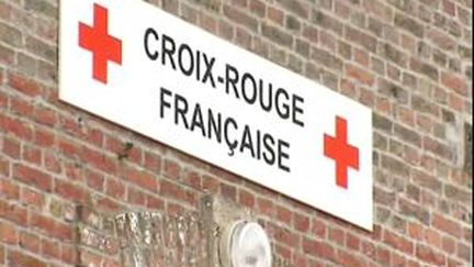 Une enseigne de la Croix-Rouge