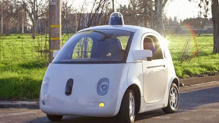  (En Californie, la Google Car a déjà parcouru des milliers de kilomètres sans pilote © Maxppp)