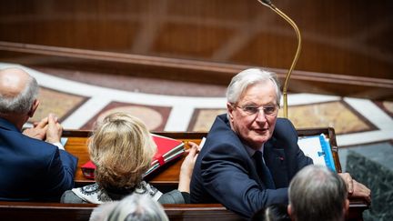 Le Premier ministre Michel Barnier lors de la séance des questions au gouvernement à l'Assemblée nationale, à Paris, le 27 novembre 2024. (XOSE BOUZAS / HANS LUCAS / AFP)