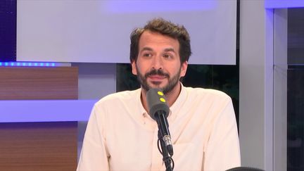 Bastien Lachaud, député France Insoumise de Seine Saint-Denis, était invité de "Tout est politique" (RADIO FRANCE / FRANCE INFO)
