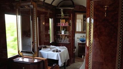 Voyage à bord du Venice Simplon-Orient-Express, train de luxe mythique