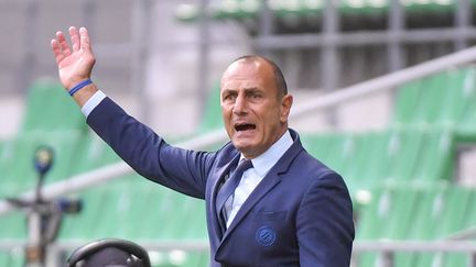 L'entraîneur franco-arménien de Montpellier Michel Der Zakarian lors du match de Ligue 1 entre l'AS Saint-Etienne et Montpellier au stade Geoffroy Guichard de Saint-Etienne, le 1er novembre 2020. (PHILIPPE DESMAZES / AFP)