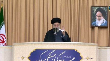 Mort du président iranien Ebrahim Raïssi : l’ayatollah Ali Khomenei promet que “la continuité” sera “assurée” (FRANCEINFO)