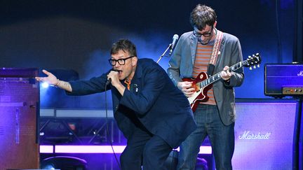 Damon Albarn et Graham Coxon de Blur sur scène le 8 juillet 2023 au stade de Wembley (Londres, Angleterre). (JIM DYSON / GETTY IMAGES EUROPE)